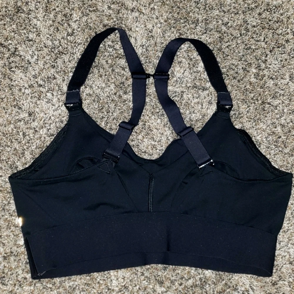 Fablethics, Black Sports Bra